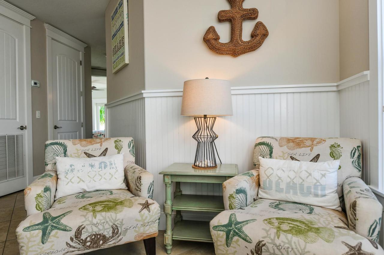 Nautical Tides Villa Брейдентон Бийч Екстериор снимка
