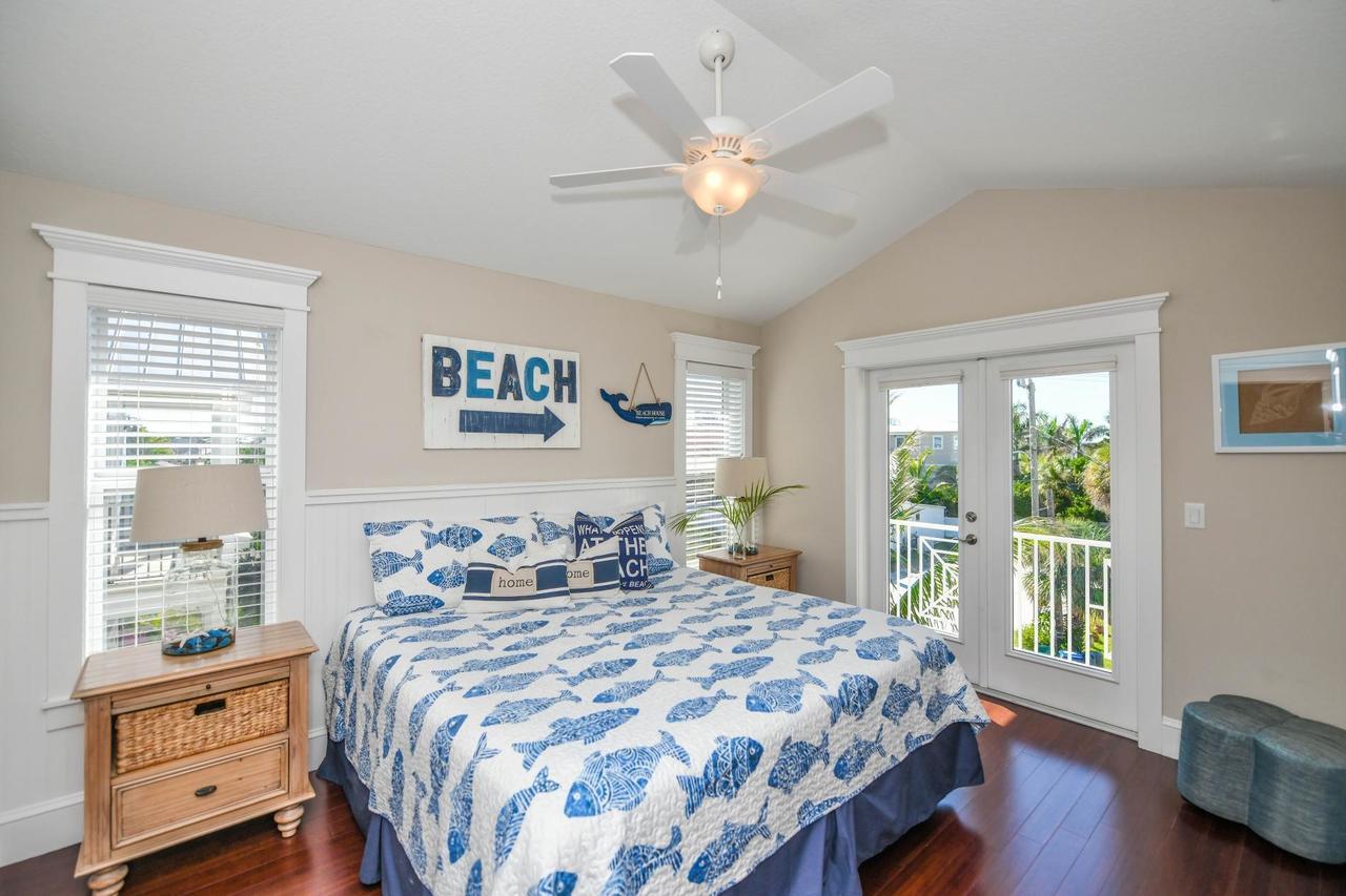 Nautical Tides Villa Брейдентон Бийч Екстериор снимка