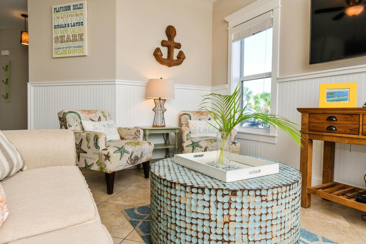 Nautical Tides Villa Брейдентон Бийч Екстериор снимка
